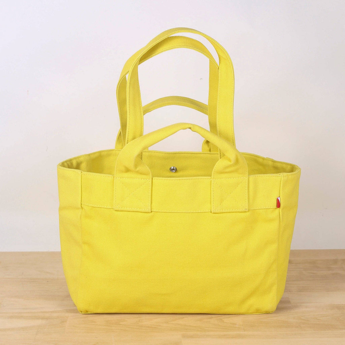 Malibu Tote: Yellow / 14 x 10.5 x 6 in