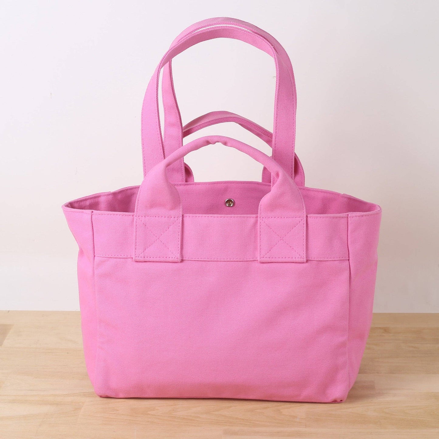 Malibu Tote: Pink / 14 x 10.5 x 6 in