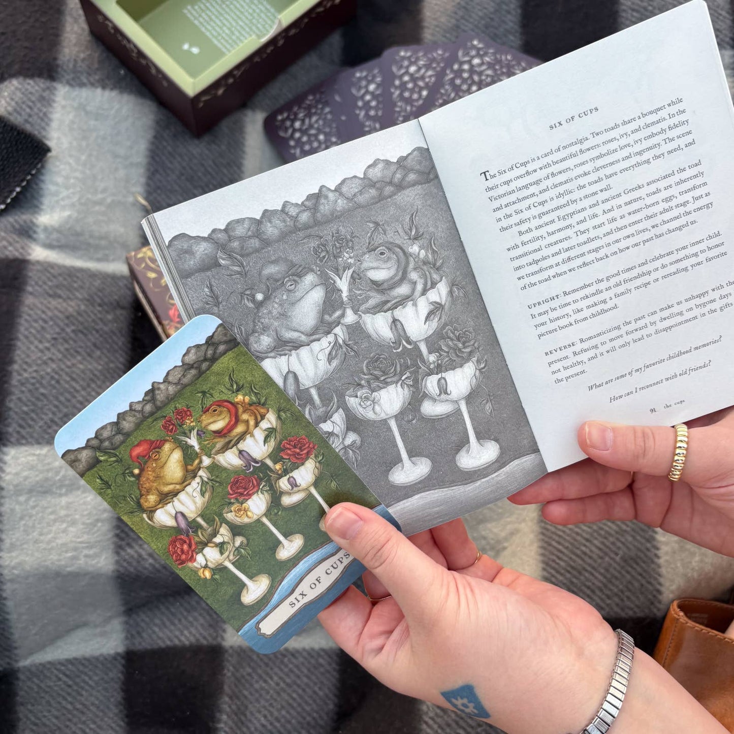 Tarot of the Woodland Wardens by Jessica  Roux: Mixed Media; 224 pages / English