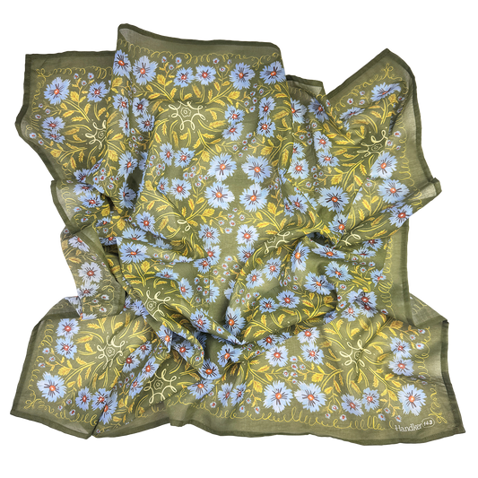 34" Wild Rag Clara Bandana