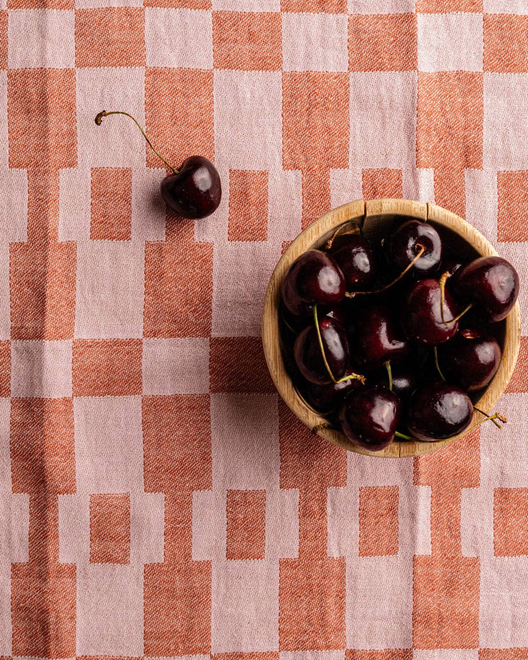 Grids Geometric Tea Towel: Fuchsia Pistachio Geometric